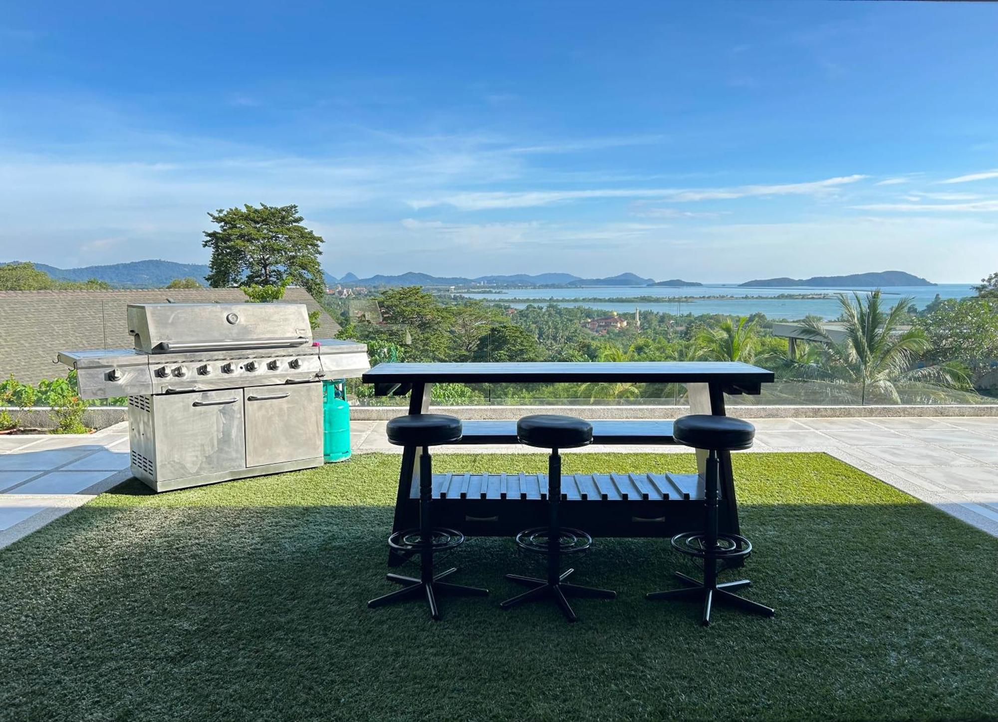 Aroha Seaview Villa - Private Pool - Pantai Cenang  Exterior foto