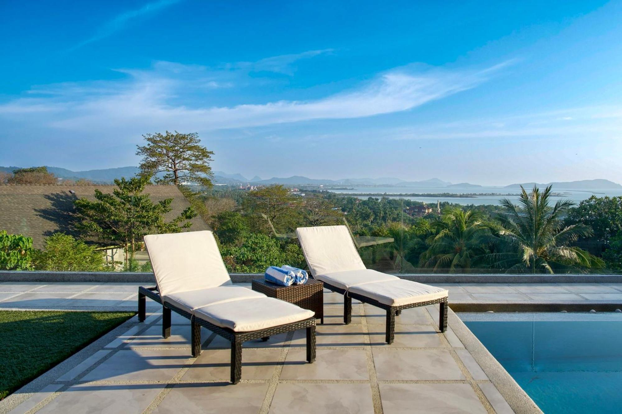 Aroha Seaview Villa - Private Pool - Pantai Cenang  Exterior foto